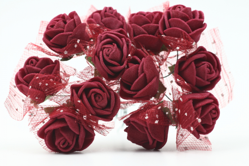 Квіти Троянда з фатином 2 см, бургунді, в пучку 12 квіточок