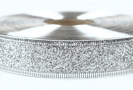 Лента новогодняя 2.5 см, однотонная с люриксом и жестким краем, серебро