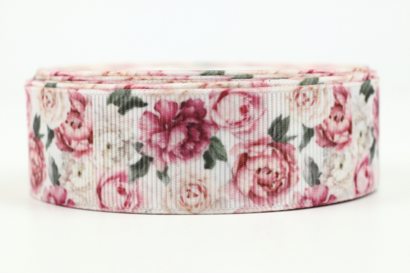 Репсова стрічка 2.5 см з малюнком квіти, рожево-персикові піони, № 114