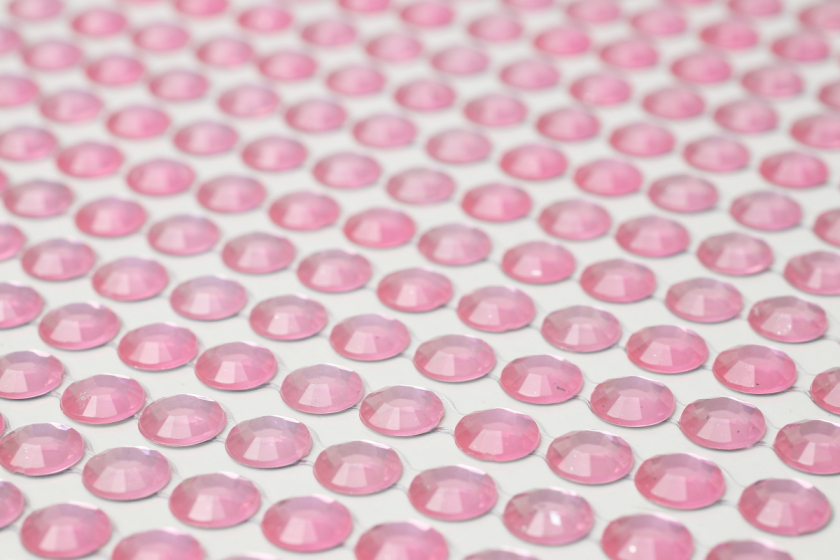 Стрази самоклеючі на планшетці, 6 мм, 504 шт, рожеві